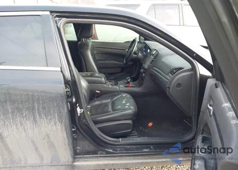 2013 Chrysler 300 Motown from USA, damaged, VIN 2C3CCAAG4DH569266